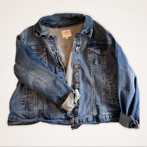 Torrid Women’s Jean Jacket size 1 (14/16)